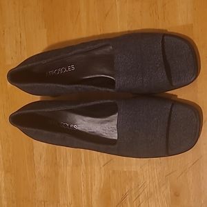 Blue denim Aerosoles open toe pump size 9
